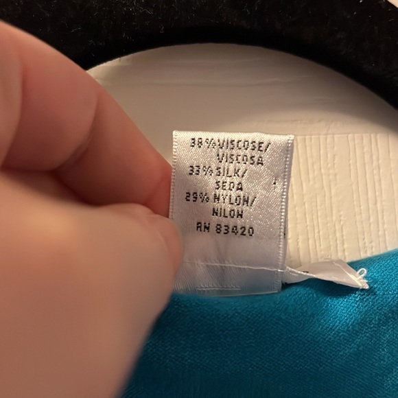 Women’s Knit Tank Top Light Sweater Teal Blue LG August Silk Sleeveless Summer - Picture 5 of 5